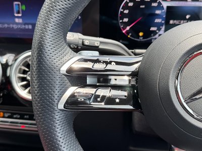 2025 Mercedes-BENZ GLA thumbnail 21