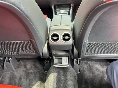 2025 Mercedes-BENZ GLA thumbnail 18