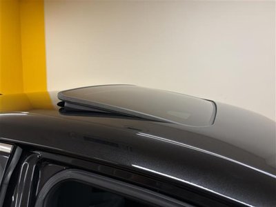 2021 Lexus IS — миниатюра 40
