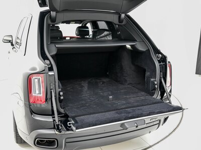 2019 ROLLS-ROYCE CULLINAN — миниатюра 15
