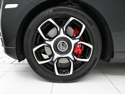 2019 ROLLS-ROYCE CULLINAN — миниатюра 14