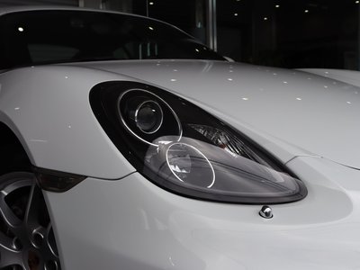 صورة مصغرة 4 لـ 2014 Porsche CAYMAN