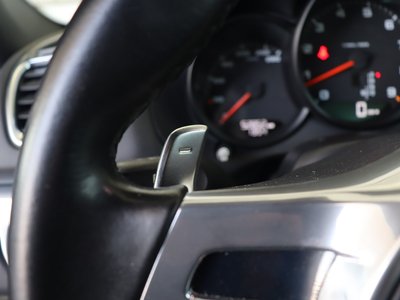 صورة مصغرة 25 لـ 2014 Porsche CAYMAN