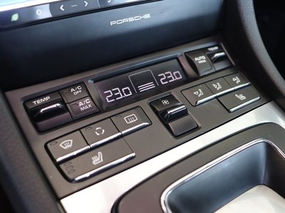 صورة مصغرة 13 لـ 2014 Porsche CAYMAN