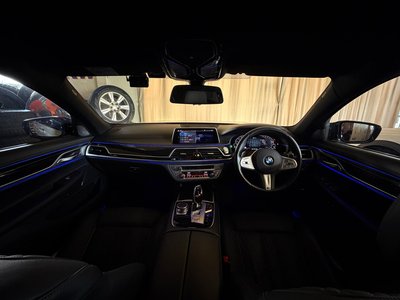 2021 BMW 7 SERIES — фото 2