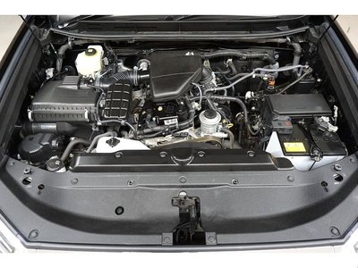 صورة 32 لـ 2021 Toyota LAND CRUISER PRADO