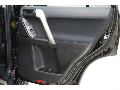 صورة 14 لـ 2021 Toyota LAND CRUISER PRADO