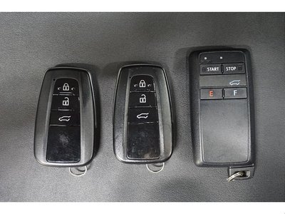 صورة 26 لـ 2021 Toyota LAND CRUISER PRADO