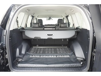 صورة 10 لـ 2021 Toyota LAND CRUISER PRADO