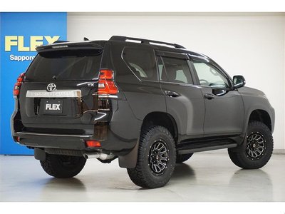 صورة 4 لـ 2021 Toyota LAND CRUISER PRADO