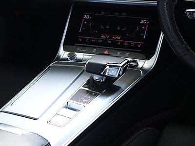 صورة 33 لـ 2023 AUDI A6 AVANT
