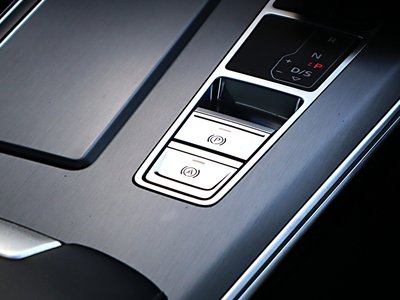 صورة 34 لـ 2023 AUDI A6 AVANT