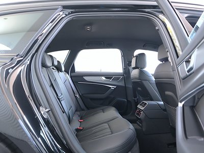 صورة 67 لـ 2023 AUDI A6 AVANT