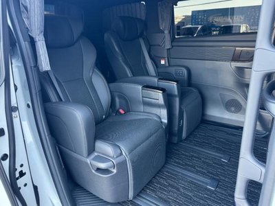 2024 Toyota ALPHARD 照片 20