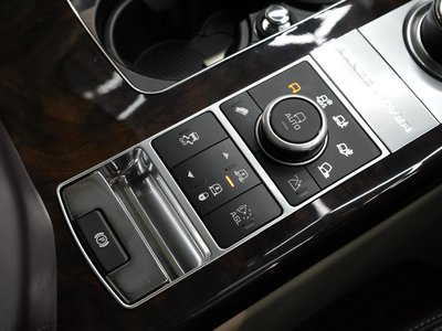 صورة 14 لـ 2013 LAND Rover RANGE ROVER