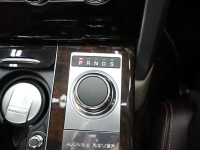 صورة 15 لـ 2013 LAND Rover RANGE ROVER