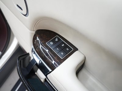 صورة مصغرة 30 لـ 2013 LAND Rover RANGE ROVER