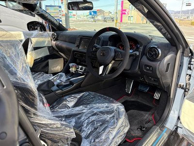 2025 Nissan GT-R 缩略图 18
