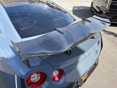 2025 Nissan GT-R 照片 8