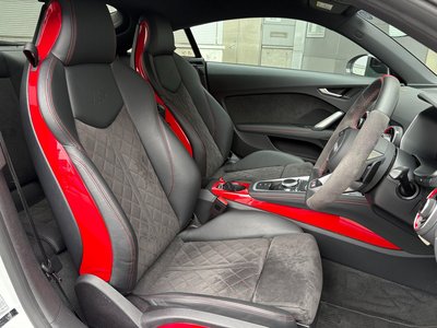 2023 AUDI TT photo 12