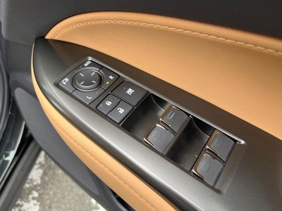 2024 Lexus NX 照片 30