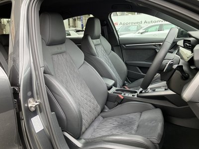 صورة 11 لـ 2024 AUDI RS3 SEDAN