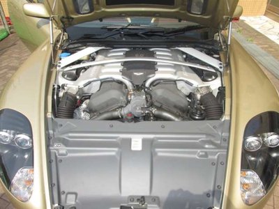 2006 Aston Martin DB9 照片 13