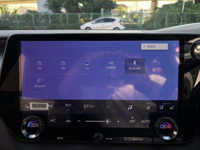 2025 Lexus RX thumbnail 32