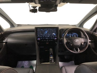 صورة 10 لـ 2024 Toyota ALPHARD