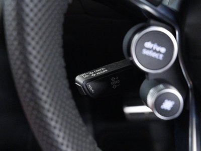 2021 AUDI R8 thumbnail 36