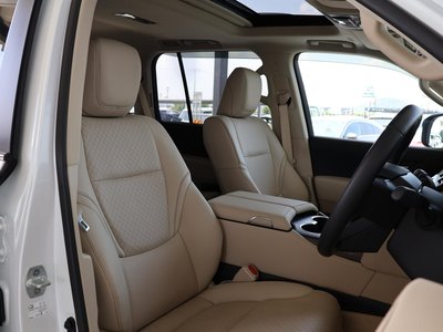 صورة 14 لـ 2023 Toyota LAND CRUISER 300