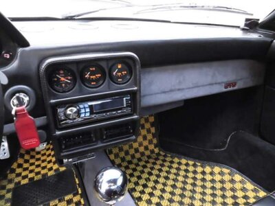 1988 Ferrari 328 GTS 照片 6