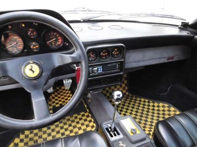 1988 Ferrari 328 GTS 照片 5