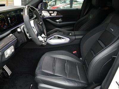صورة 6 لـ 2021 Mercedes-BENZ GLE AMG