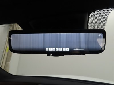 2026 Toyota CROWN ESTATE photo 13