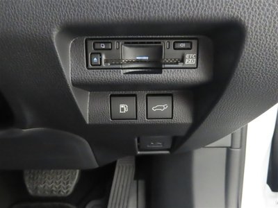 2026 Toyota CROWN ESTATE thumbnail 24