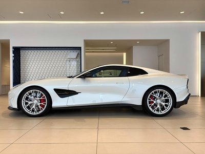 2025 Aston Martin VANQUISH — фото 4