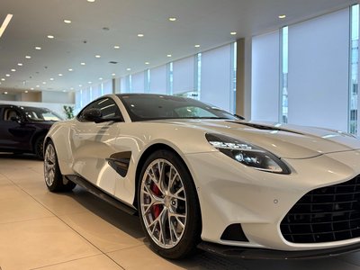 2025 Aston Martin VANQUISH — фото 12