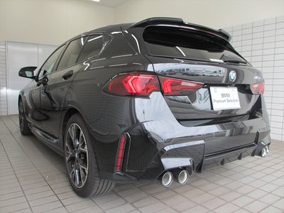 2026 BMW 1 SERIES photo 16