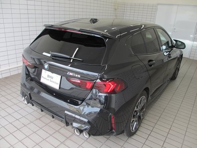2026 BMW 1 SERIES photo 11