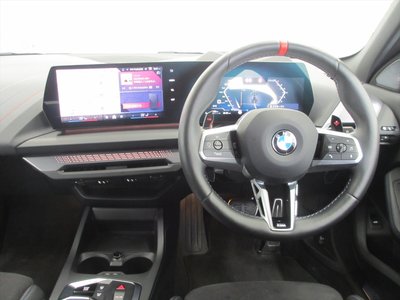 2026 BMW 1 SERIES thumbnail 32