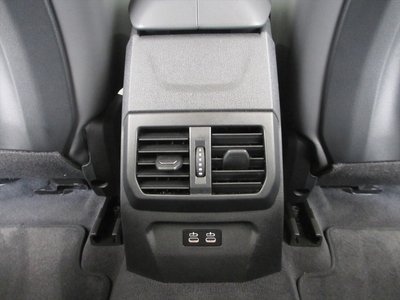 2026 BMW 1 SERIES thumbnail 30