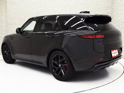 2024 LAND Rover RANGE ROVER SPORT photo 2