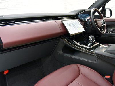 2024 LAND Rover RANGE ROVER SPORT photo 10