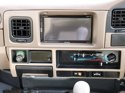 1998 Toyota LAND CRUISER 70 thumbnail 67