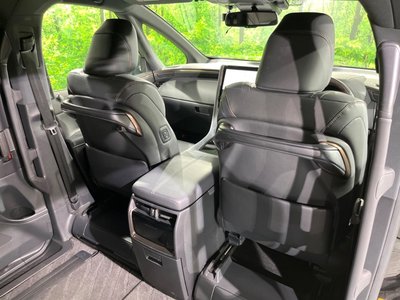 صورة 52 لـ 2024 Toyota ALPHARD