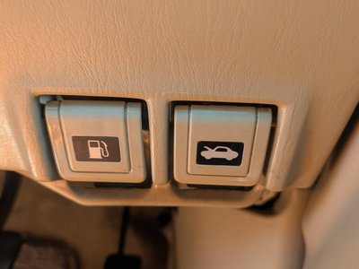 2007 Toyota LAND CRUISER 100 照片 38