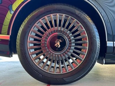 صورة 38 لـ 2019 Toyota CENTURY