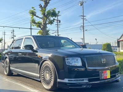 صورة 49 لـ 2019 Toyota CENTURY
