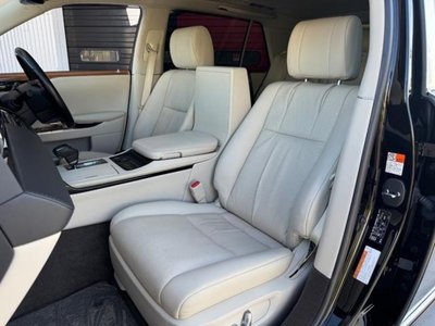 صورة 22 لـ 2019 Toyota CENTURY